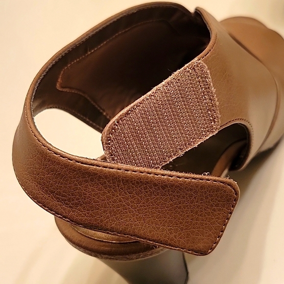 LIKE NEW*** Life Stride Ciara Heels Size 8 1/2 - Picture 5 of 7